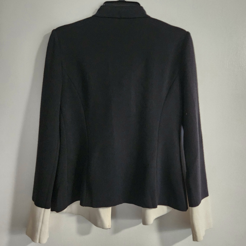 ST JOHN Jacket Size 2 Black Ivory Santana Knit Blazer - Picture 4 of 9